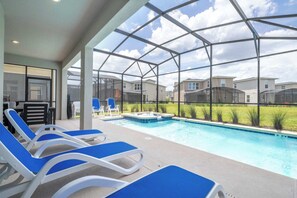 Pool - Luxury 6BR Resort Home - Near Disney - Pool, Hot Tub & BBQ! (Kissimmee)