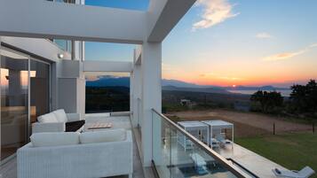 Villa | 6 soveværelser, lydisolering