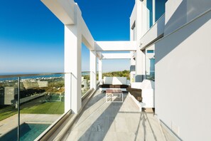 Villa | 6 bedrooms, soundproofing
