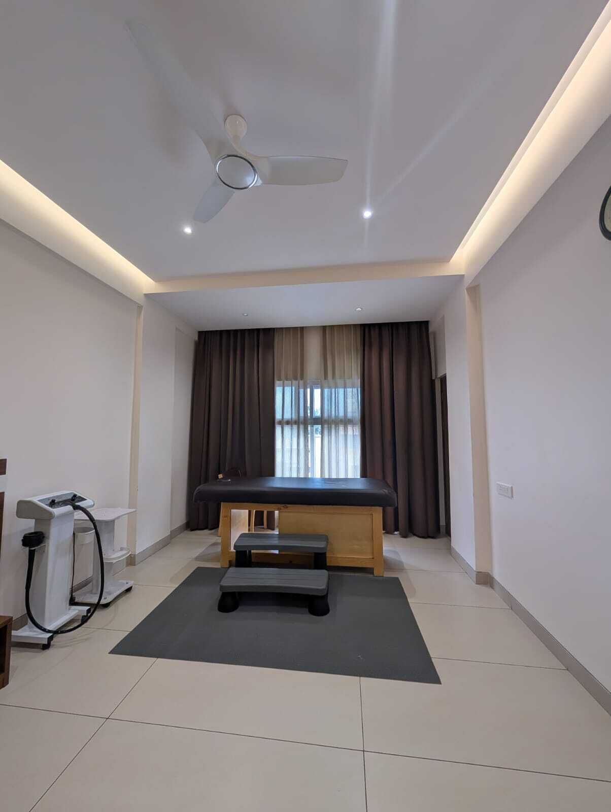 Sauna, steam room, body treatments, mud baths, hydrotherapy