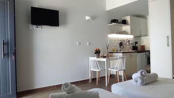 1 camera, Wi-Fi, lenzuola