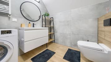 Apartment (26) | Bathroom
