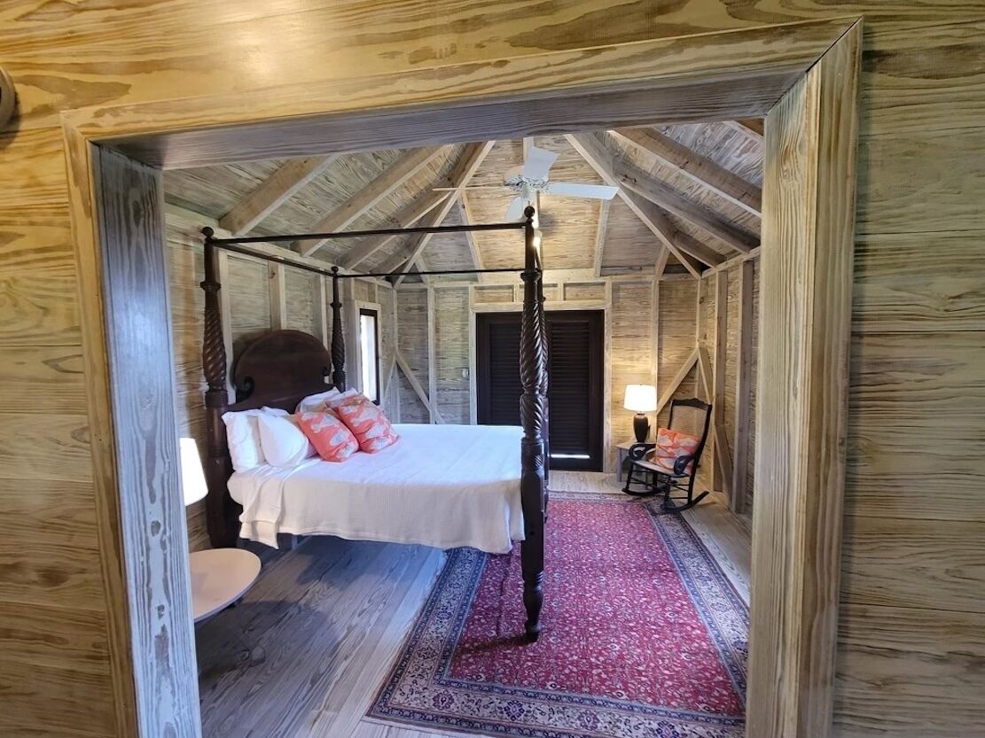 5 habitaciones, escritorio, wifi y ropa de cama 