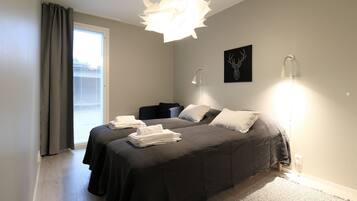 Standard Apartment | 2 bedrooms, iron/ironing board, free WiFi