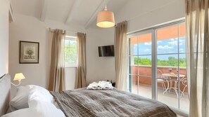 4 Schlafzimmer, Bügeleisen/Bügelbrett, kostenloses WLAN, Bettwäsche