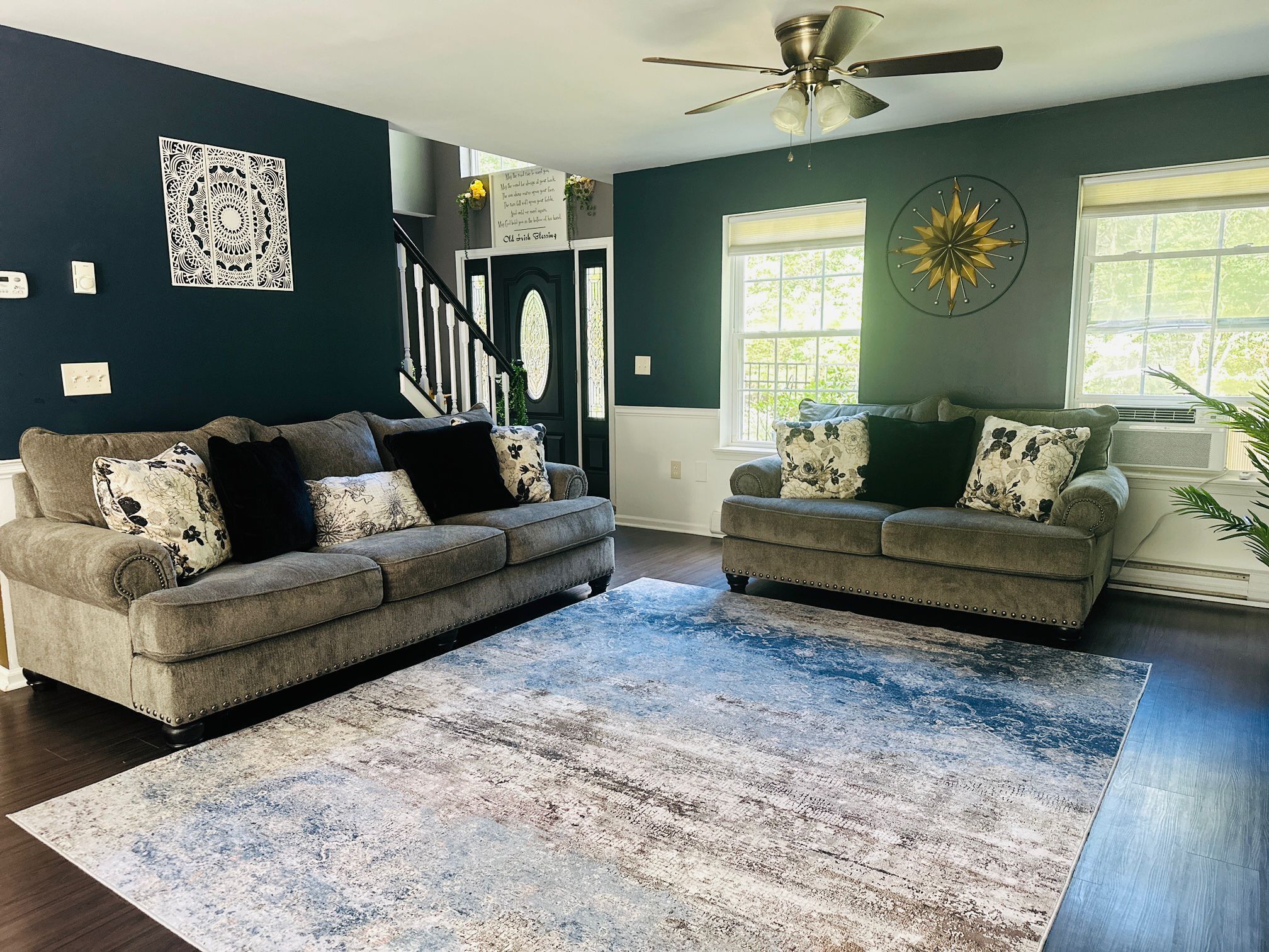 Smart TV, fireplace, ping pong