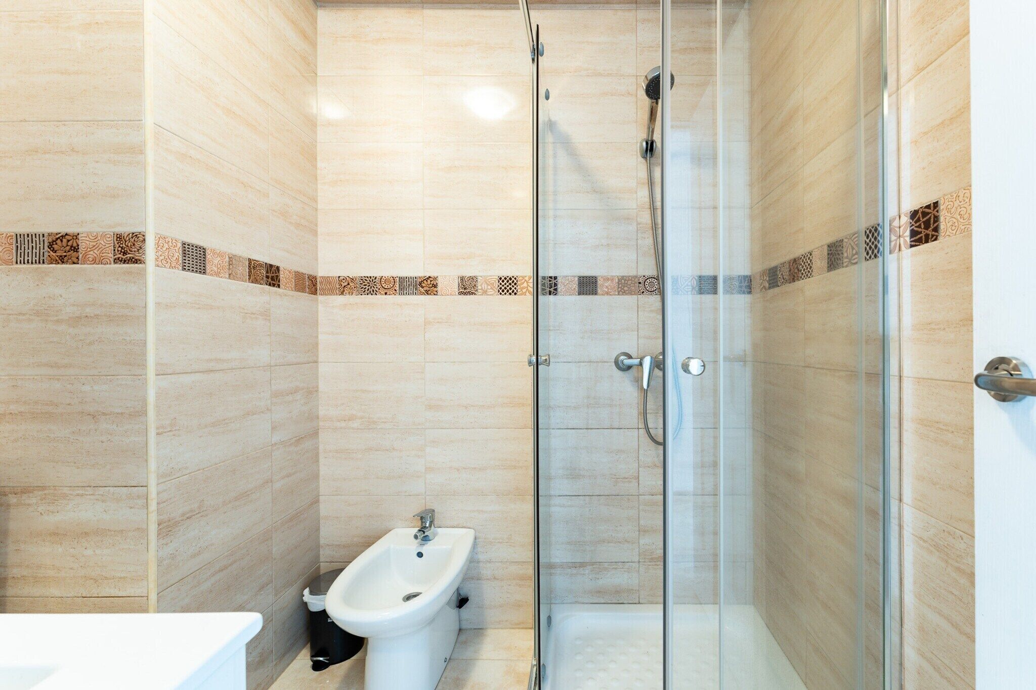 Douche, bidet