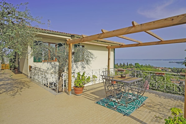 Apartment, Lake View | Terrace/patio