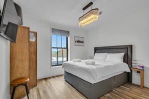 1 bedroom, iron/ironing board, free WiFi, bed sheets - Church View a Tranquil Space for Two - Pass the Keys (Chartham)