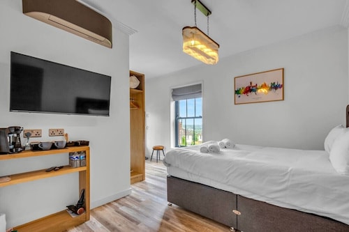 Stour view a Tranquil Space for Two - Pass the Keys