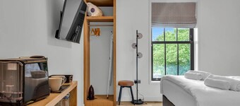 Pass the Keys | Larkey View a Tranquil Space for Two