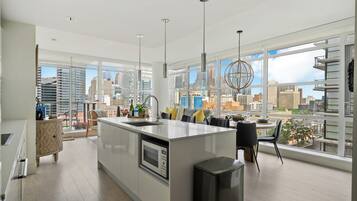 Apartment, Accessible | 2 bedrooms, Internet