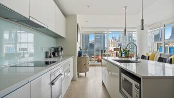 Apartment, Accessible | 2 bedrooms, Internet