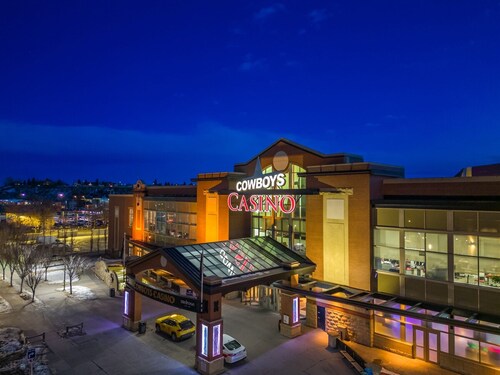 NEW The Draper Luxury Unit Prime Location