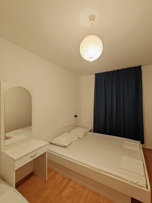 1 Schlafzimmer, WLAN, BettwÀsche