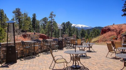 Woodland Country Lodge