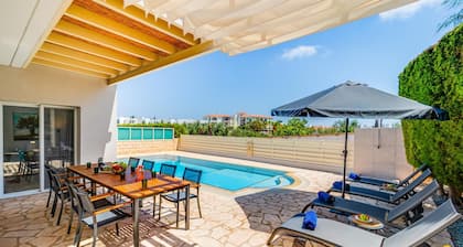 Blue Velvet Villa by Ezoria Villas
