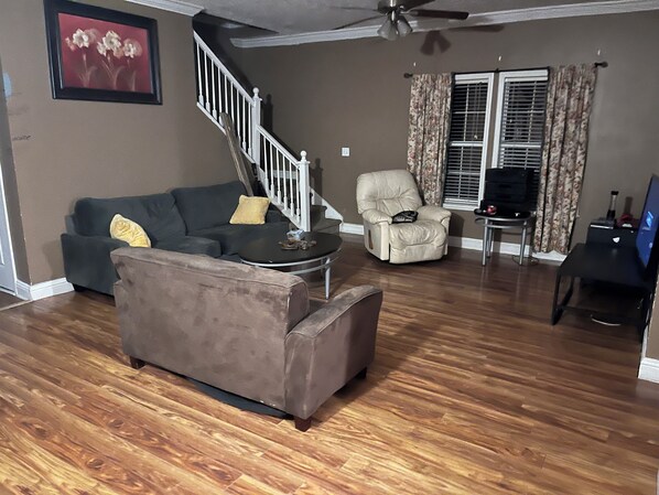 تلفزيون ذكي، ألعاب فيديو