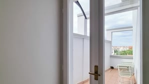 Unclassified image, 3 of 36, button - Italianway - Plana 24 (Milan)