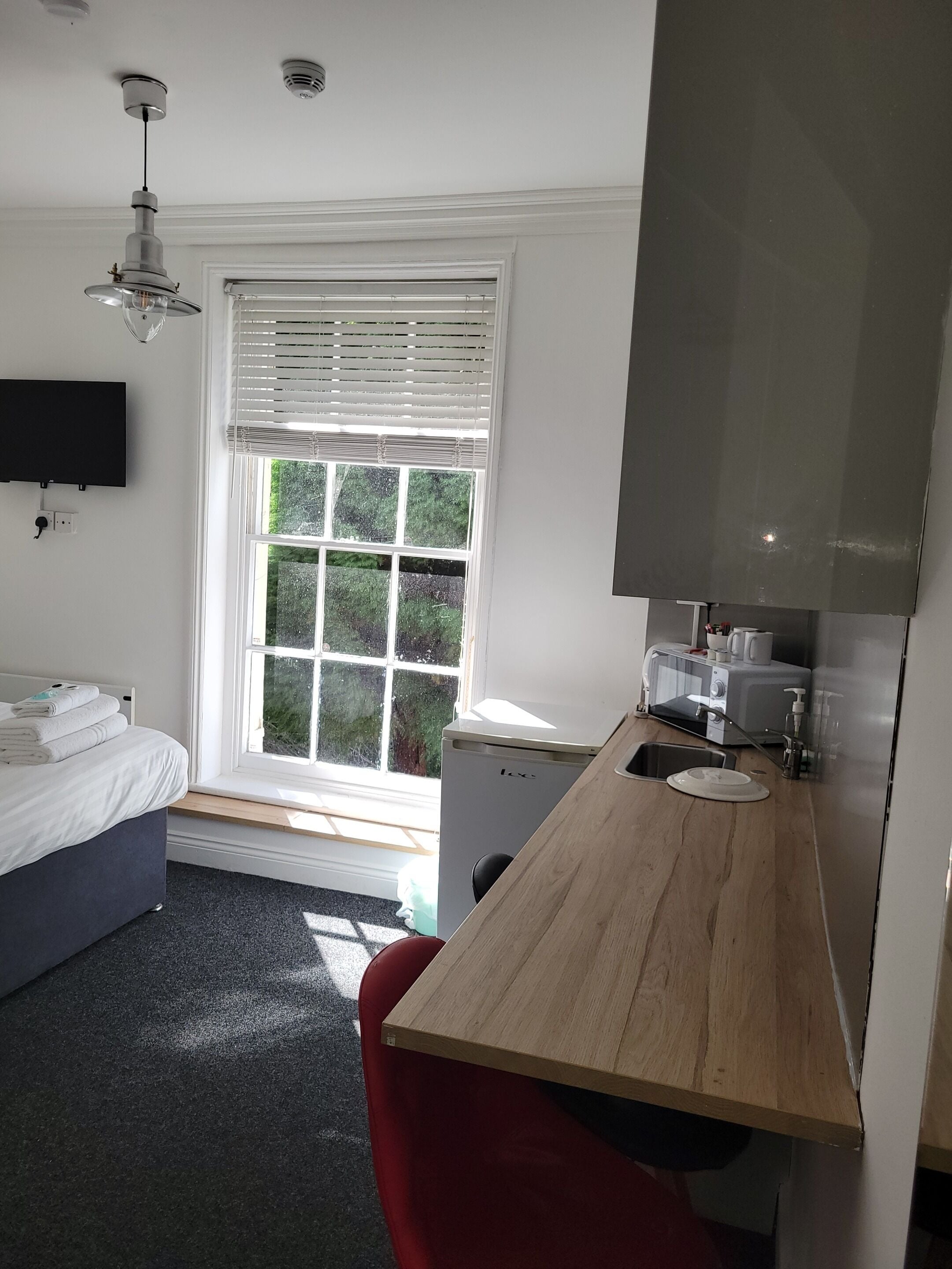 Habitación básica doble (Small) | Servicios de la habitación