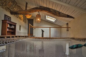 Interior - Le Mas de Lascombe (Saint-André-de-Cruzières)