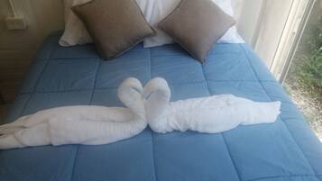 2 bedrooms, WiFi, bed sheets