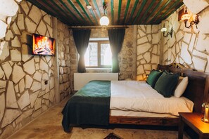 Superior Room | Premium bedding, desk, laptop workspace, free WiFi - NİSSA CAVE PANSİYON (Avanos)