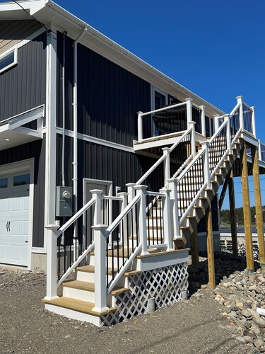 New 2-bed apartment with Panoramic Views of Downtown Lubec and Campobello Island