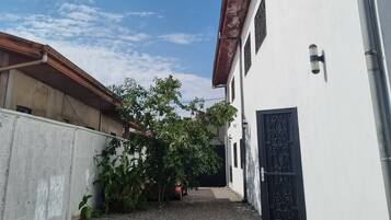 Enceinte de lâhĂ©bergement