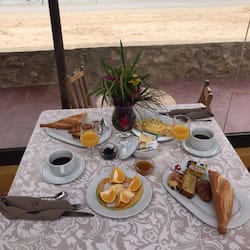 Free daily self-service breakfast