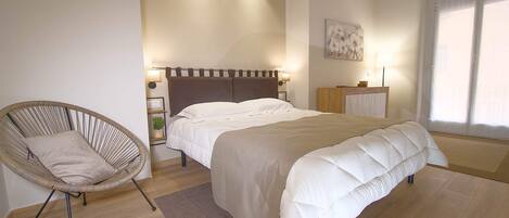 3 quartos, escrivaninha, ferros/tábuas de passar roupa, Wi-Fi