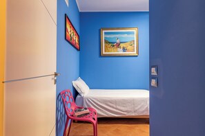 Apartamento | 2 dormitorios, tabla de planchar con plancha, cunas (de pago)