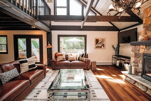 Smart TV, fireplace, foosball, books