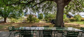 Under The Oak - Holiday Real Estate Point