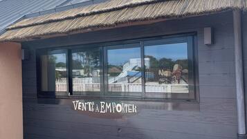 DĂ©tail de lâextĂ©rieur