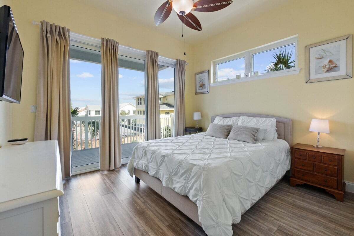 4 bedrooms, free WiFi, bed sheets