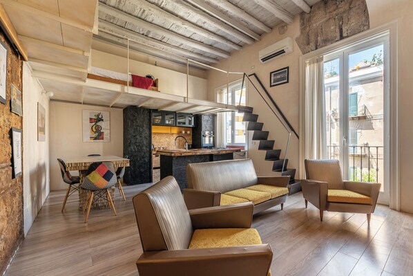 Apartamento clássico | Área de estar