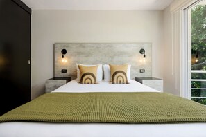 3 bedrooms, iron/ironing board, travel cot, free WiFi