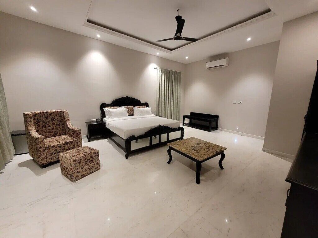 9 chambres, Wi-Fi, draps fournis