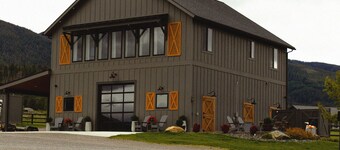 2bed 2bath Barndominium in Arlee just north of Missoula on Horse Sanctuary.