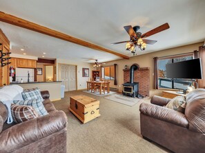 Smart TV, fireplace, video games, DVD player