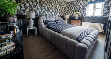 Tranquil Cottage Retreat in Enniskillen