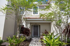 Exterior - Cozy 3BR house affordable at Bella Vida Resort (Kissimmee)