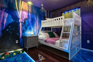 5 Schlafzimmer, Bügeleisen/Bügelbrett, Bettwäsche