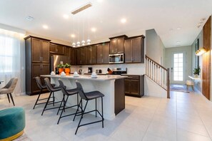Fridge, microwave, oven, dishwasher