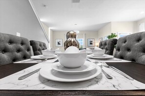 Dining - 5BR Comfort at Storey Lake, 10 Min to Disney (Kissimmee)