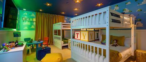 5 Schlafzimmer, Bügeleisen/Bügelbrett, Bettwäsche