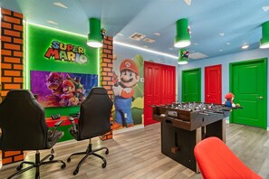 Games room - Magnificent 5BR Home at Windsor Island Resort (Davenport)