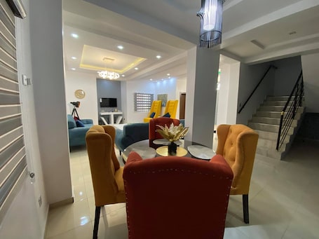 Recepção. Kay's Comfort Place and Apartments Lekki