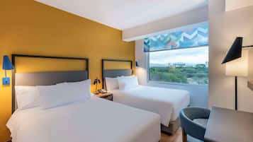 Standard Room, 2 Twin Beds | Hypo-allergenic bedding, down comforters, in-room safe, desk